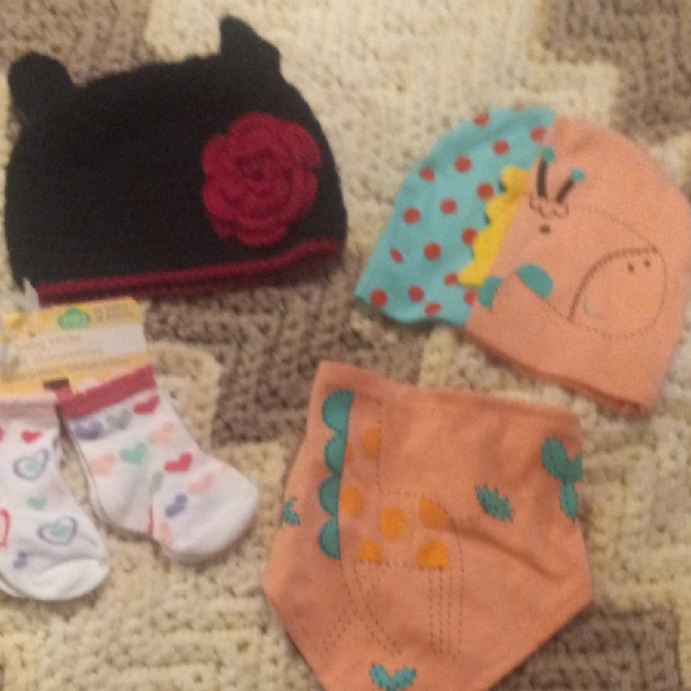 Kids' Colorful Hat and Sock Set